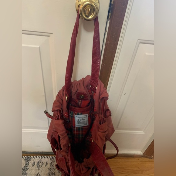 Cynthia Rowley red suede large handbag - Picture 3 of 3
